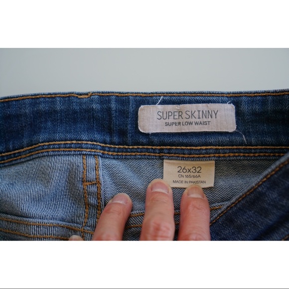 H&M Skinny Jeans - Picture 2 of 12